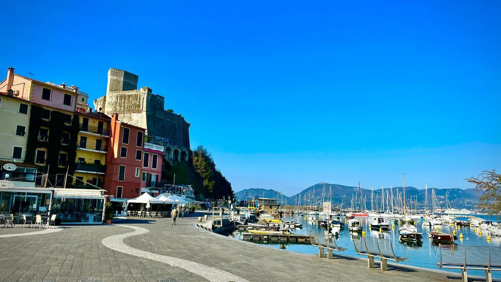레리치 L'Approdo Dei Poeti / The Poets' Haven 아파트 이탈리아